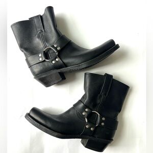 Frye Women’s Harness 8R Boot Black/Multi Leather Size 9 M